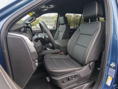 New 2026 GMC Yukon Elevation image 15