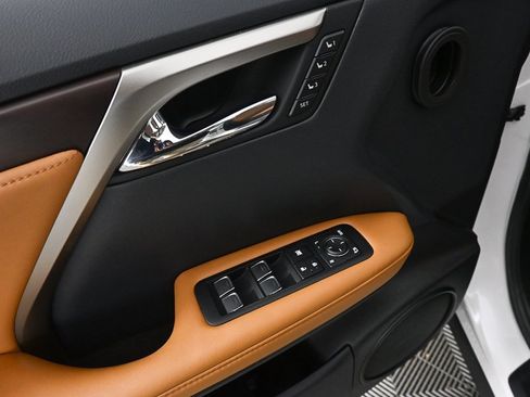 Used 2022 Lexus RX 450h AWD w/ Premium Package image 8