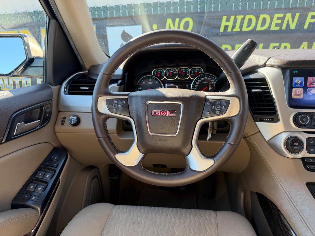 Used 2017 GMC Yukon XL SLE w/ Enhanced Driver Alert Package RWD image 27