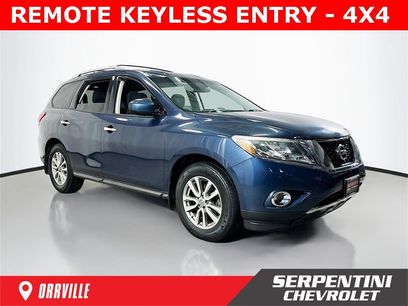 Used 2016 Nissan Pathfinder SV