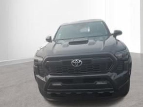 Used 2024 Toyota Tacoma TRD Sport w/ TRD Sport Upgrade Package AWD/4WD image 2