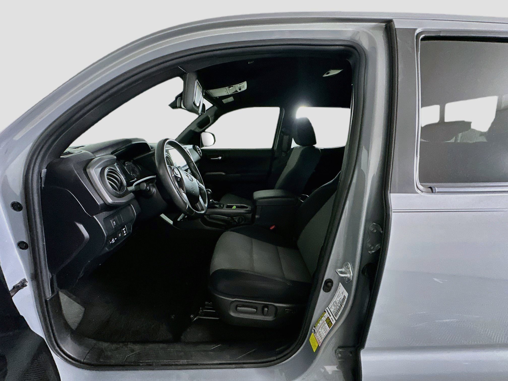Used 2021 Toyota Tacoma TRD Sport RWD image 13