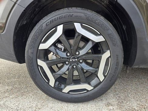 Used 2025 Kia Telluride S image 33