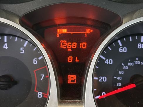 Used 2016 Nissan Juke SV w/ Technology Package AWD/4WD image 8