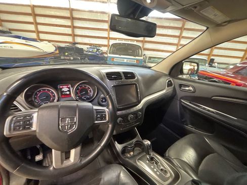 Used 2015 Dodge Journey Crossroad w/ Flexible Seating Group image 10