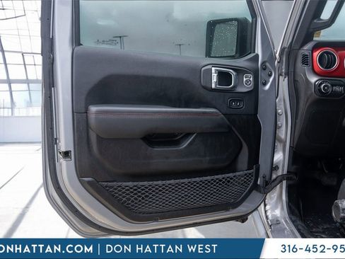 Used 2019 Jeep Wrangler Unlimited Rubicon image 18