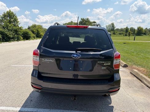 Used 2015 Subaru Forester 2.5i Premium w/ Protection Package #1 AWD/4WD image 4