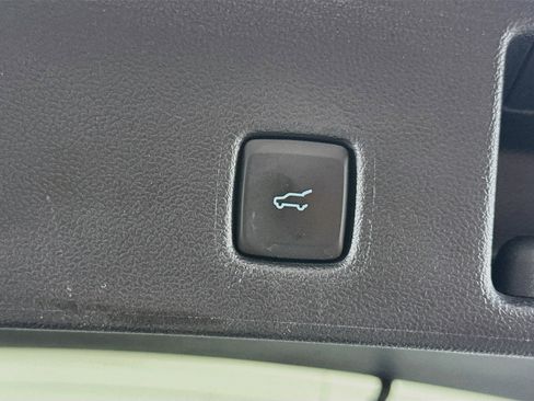 Used 2023 Ford Escape Platinum w/ Premium Technology Package FWD image 29