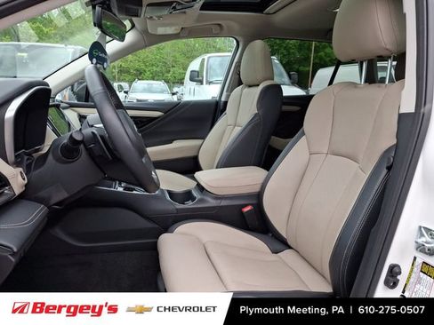Used 2023 Subaru Outback Limited AWD/4WD image 16