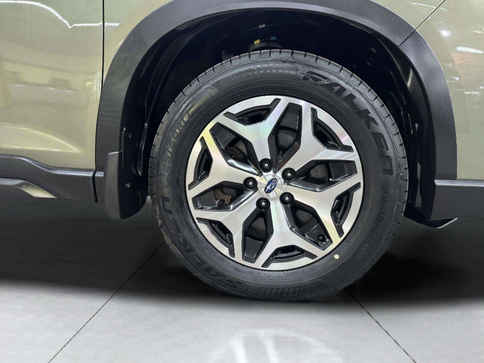 Used 2021 Subaru Forester Premium w/ Popular Package #1 AWD/4WD image 41