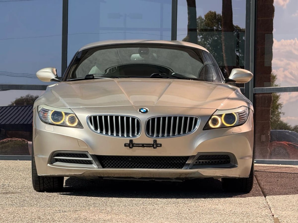Used 2011 BMW Z4 sDrive35i RWD image 28