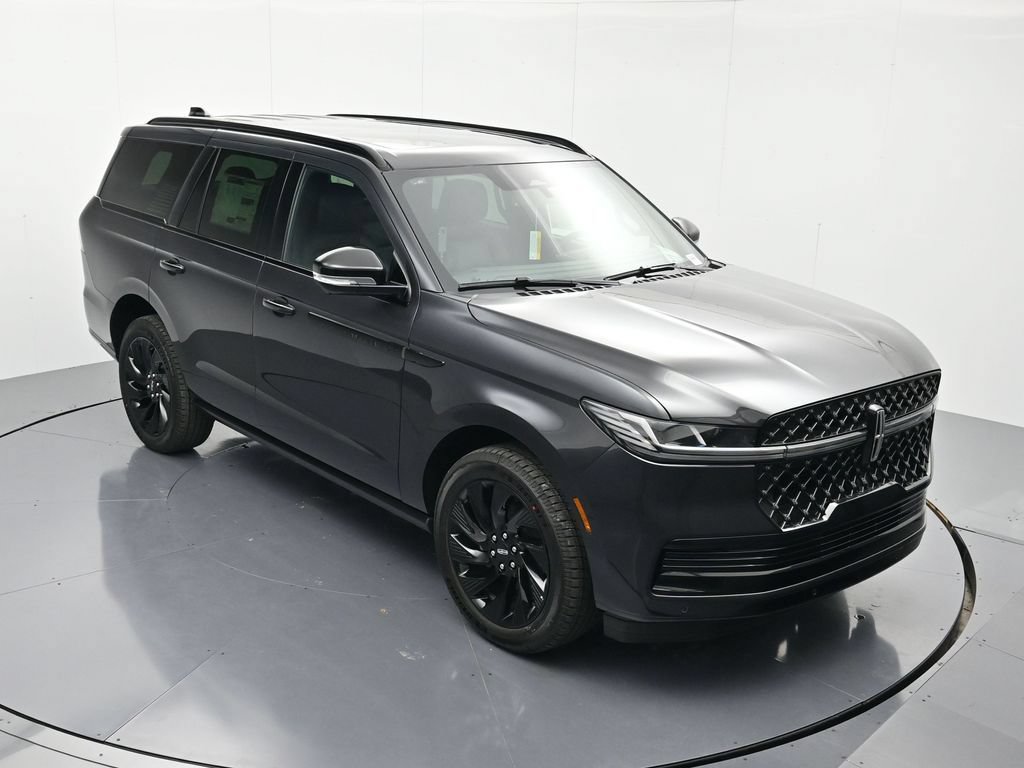 New 2026 Lincoln Navigator Reserve w/ Jet Appearance Package AWD/4WD image 32