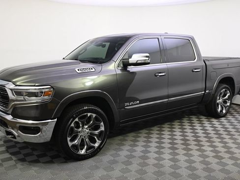 Used 2019 RAM 1500 Limited AWD/4WD image 2