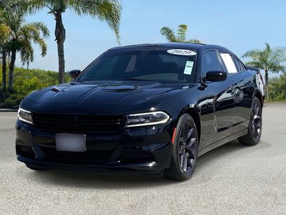 Used 2020 Dodge Charger SXT w/ Blacktop Package