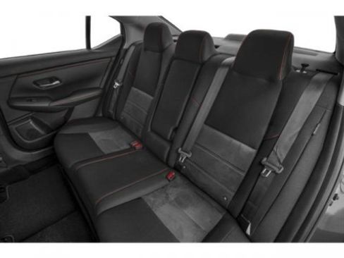 Used 2024 Nissan Sentra SR w/ SR Premium Package image 16