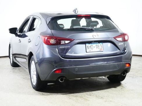 Used 2016 MAZDA MAZDA3 i Grand Touring FWD image 5