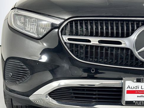 Used 2023 Mercedes-Benz GLC 300 image 16