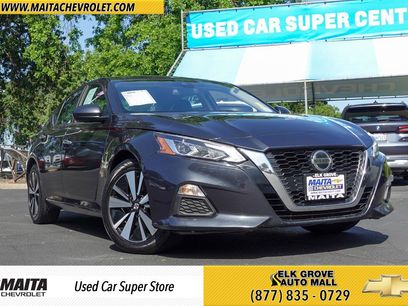 Used 2022 Nissan Altima 2.5 SV