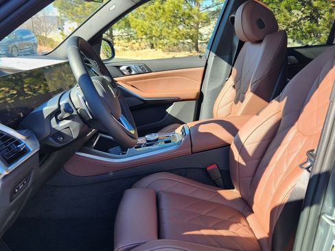 New 2026 BMW X5 xDrive50e w/ Executive Package image 10