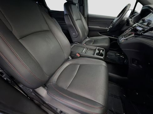 Used 2023 Honda Odyssey Sport image 16