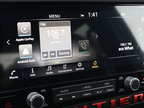 Used 2025 Nissan Frontier PRO-4X AWD/4WD image 19