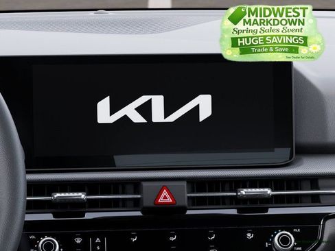 New 2026 Kia Sportage LX FWD image 20