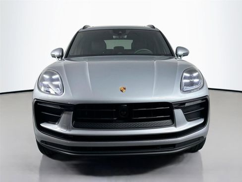 Used 2026 Porsche Macan Turbo AWD/4WD image 10
