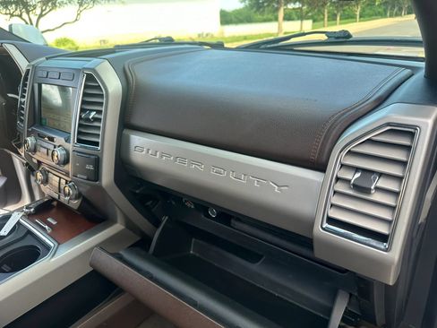 Used 2017 Ford F350 King Ranch w/ King Ranch Ultimate Package RWD image 30