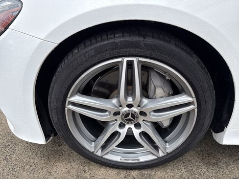 Used 2019 Mercedes-Benz E 450 Coupe image 11