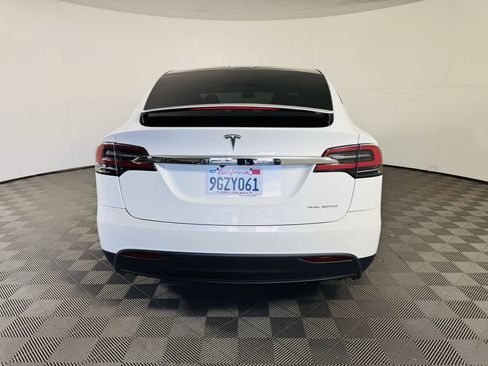 Used 2021 Tesla Model X Long Range image 19