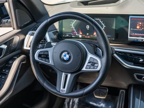 Used 2025 BMW X5 M60i AWD/4WD image 24