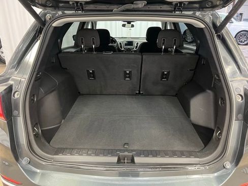 Used 2019 Chevrolet Equinox LT image 11