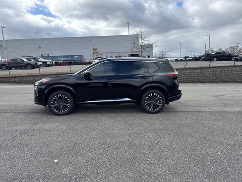 New 2026 Nissan Rogue Platinum w/ Platinum Premium Package image 7