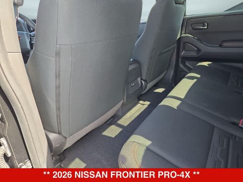 Used 2026 Nissan Frontier PRO-4X AWD/4WD image 17