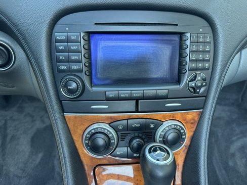 Used 2005 Mercedes-Benz SL 500 image 27