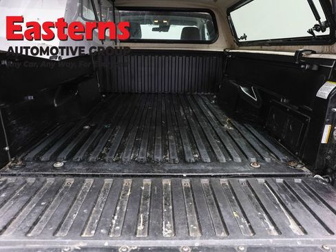 Used 2021 Toyota Tacoma SR RWD image 9