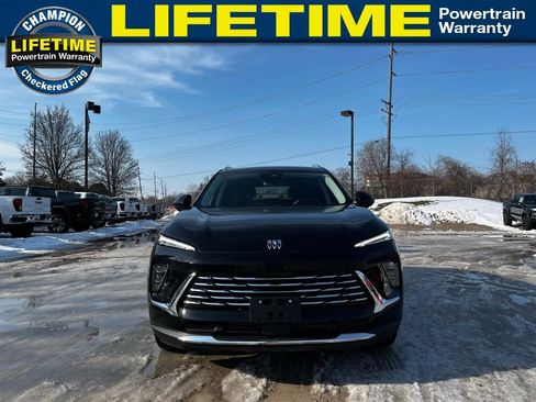 Used 2024 Buick Envision Preferred image 3