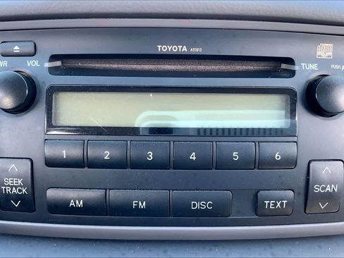 Used 2007 Toyota Corolla CE FWD image 33