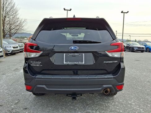 Used 2019 Subaru Forester Limited w/ Popular Package #3 image 5