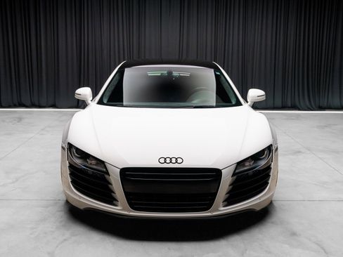Used 2009 Audi R8 V8 image 18