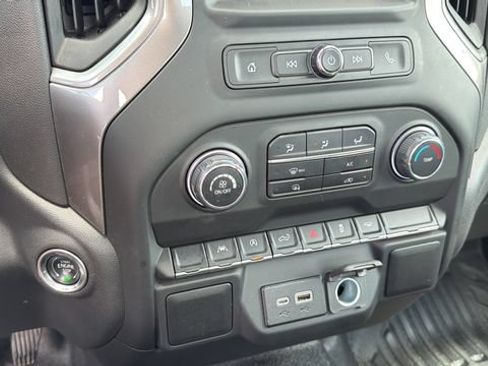 Used 2025 Chevrolet Silverado 1500 W/T RWD image 30