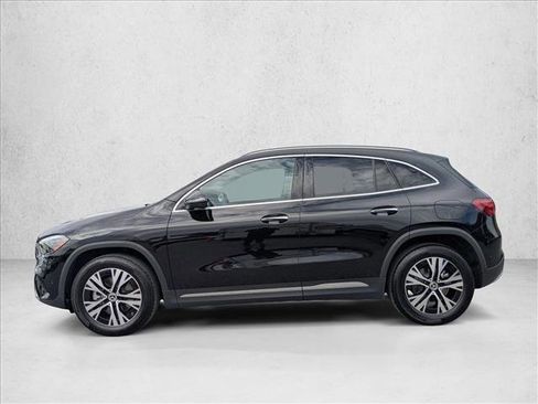 Certified 2025 Mercedes-Benz GLA 250 4MATIC image 7