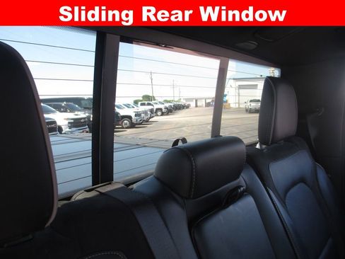 Used 2023 RAM 1500 Laramie AWD/4WD image 27