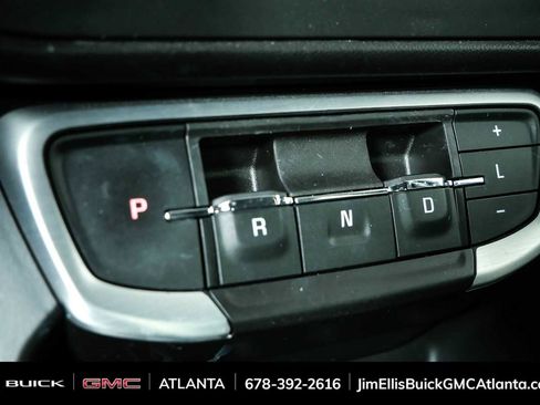Used 2023 GMC Terrain SLE FWD image 16