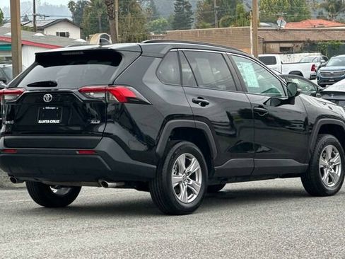 Used 2023 Toyota RAV4 XLE image 4