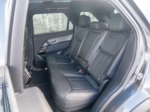 Used 2024 Land Rover Range Rover Sport SE image 35