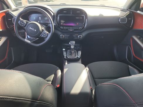 Used 2024 Kia Soul GT-Line image 14