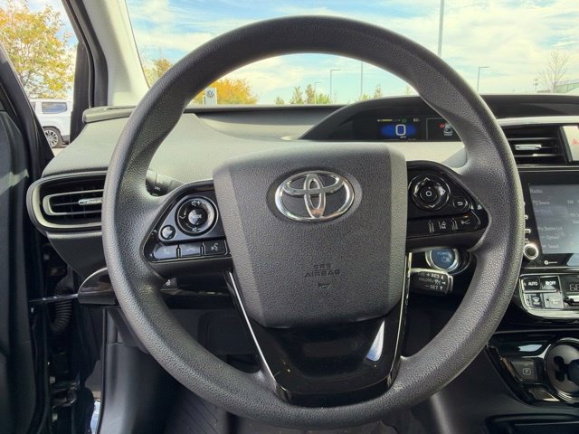 Used 2022 Toyota Prius LE FWD image 11