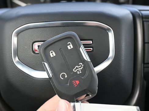 Used 2022 GMC Sierra 3500 AT4 w/ AT4 Premium Plus Package image 39