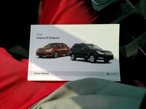 Used 2012 Subaru Outback 2.5i AWD/4WD image 40